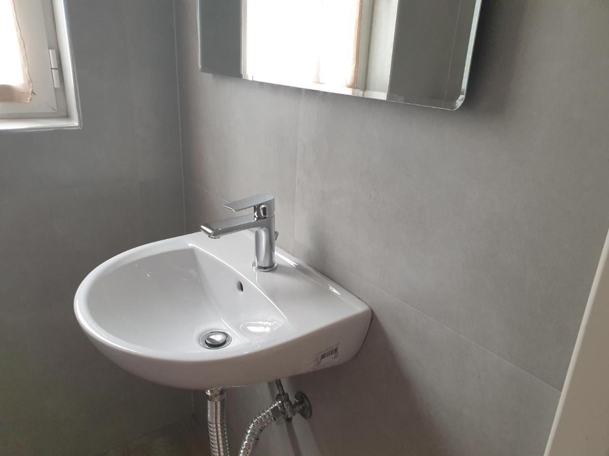 Appartement Κεντρικό Στούντιο 250M Σχεδόν Από Την Παράλια. à Vólos Extérieur photo