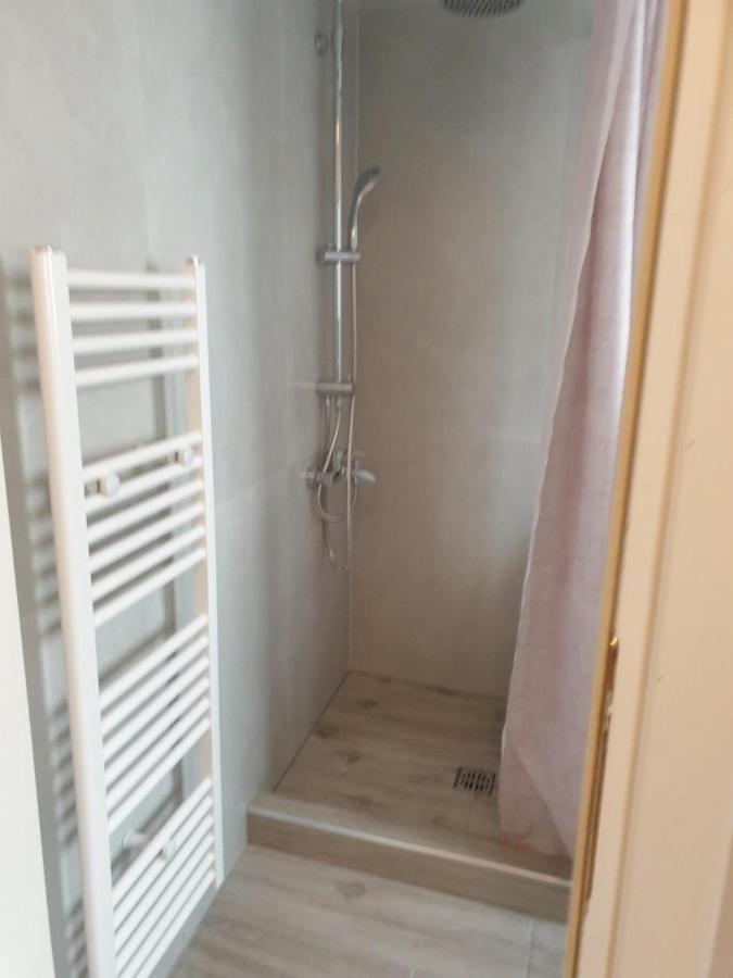 Appartement Κεντρικό Στούντιο 250M Σχεδόν Από Την Παράλια. à Vólos Extérieur photo
